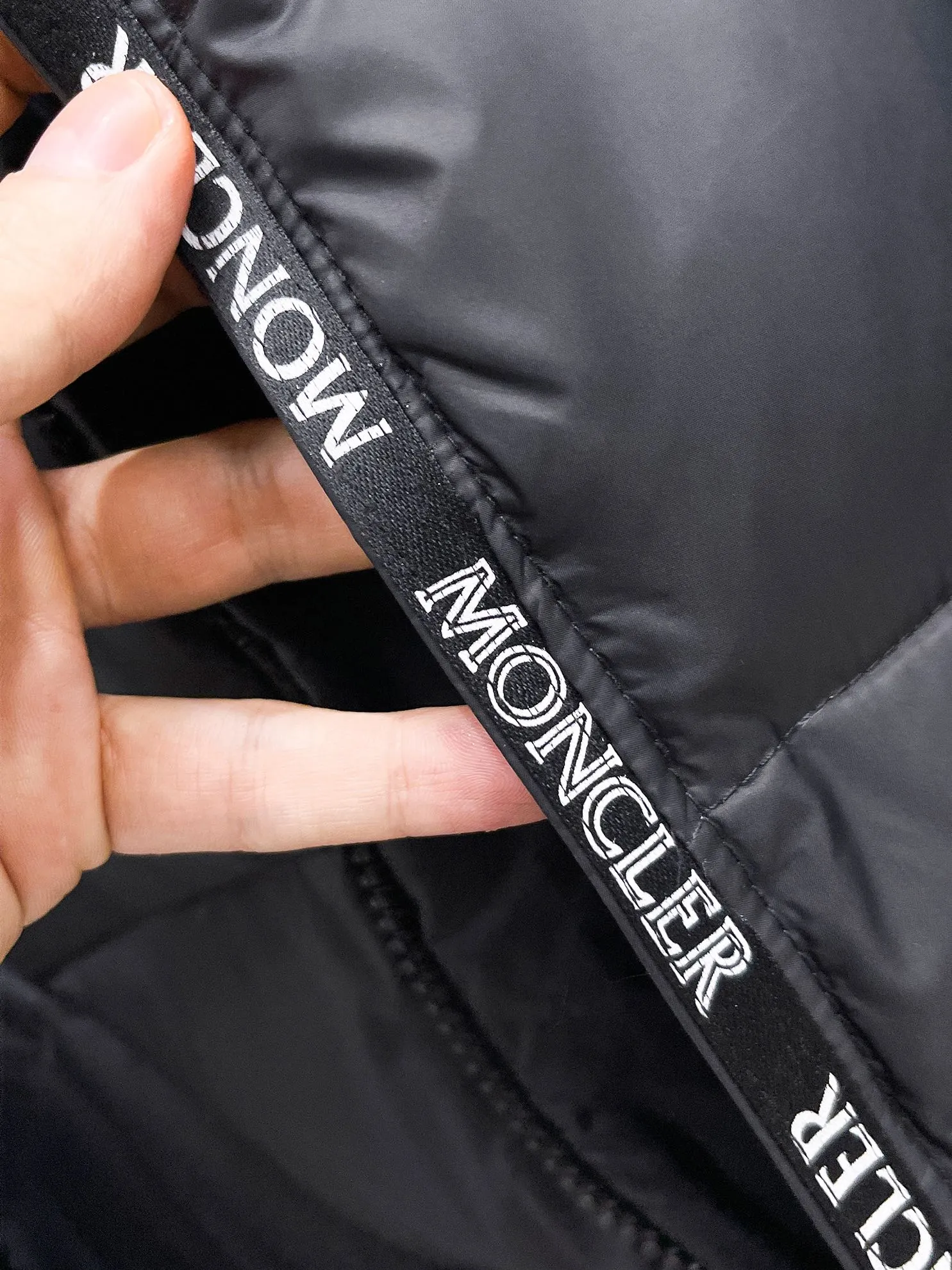 2026 New Arrival 。 Premium ， 90 Classic Logo ， ， ，Lightweight ， ， ！ ， ！ ， ， ， 。 ， ， ， ， ， 。 ！ Same Style Series！Sizes：M-3XL